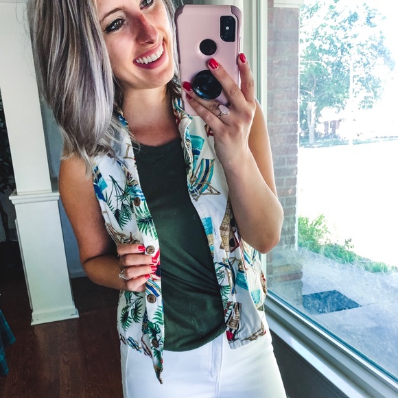 Jamaican Bay Hawaiian Sleeveless Shirt M or S - Picture 2 of 6